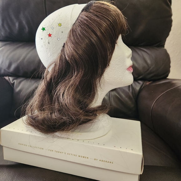 Dark Brown Halo Wig w/hat - Picture 11 of 13